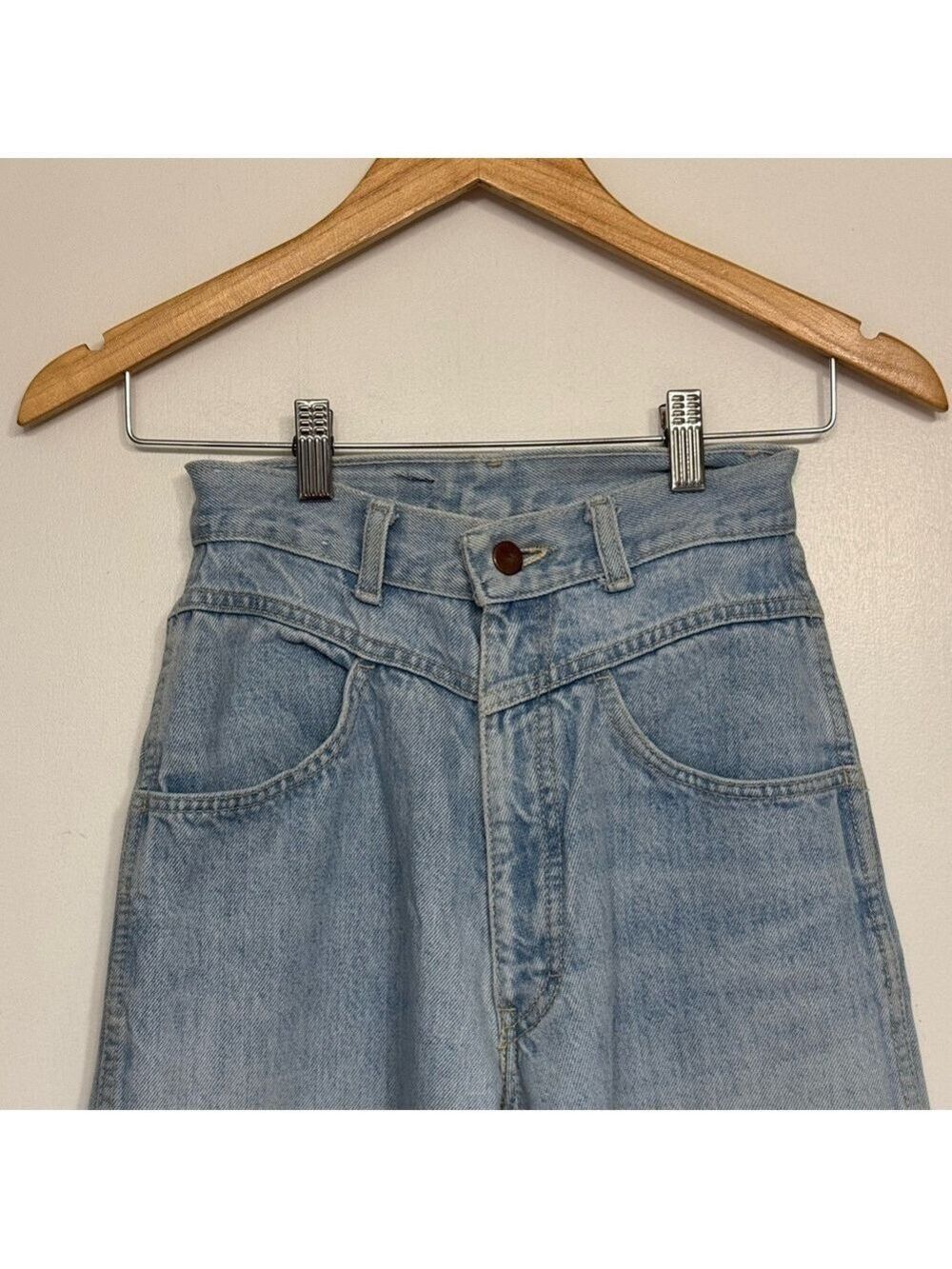 Vintage 80s High Rise Light Wash Straight Leg Jeans | Minimalist Denim
